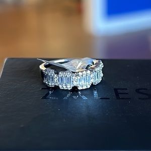 ZALES Diamond Ring NWT 14k